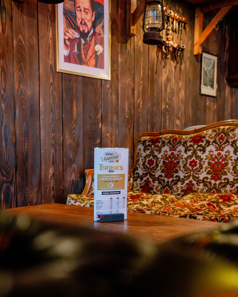 Salle du Babylone Beer Bar